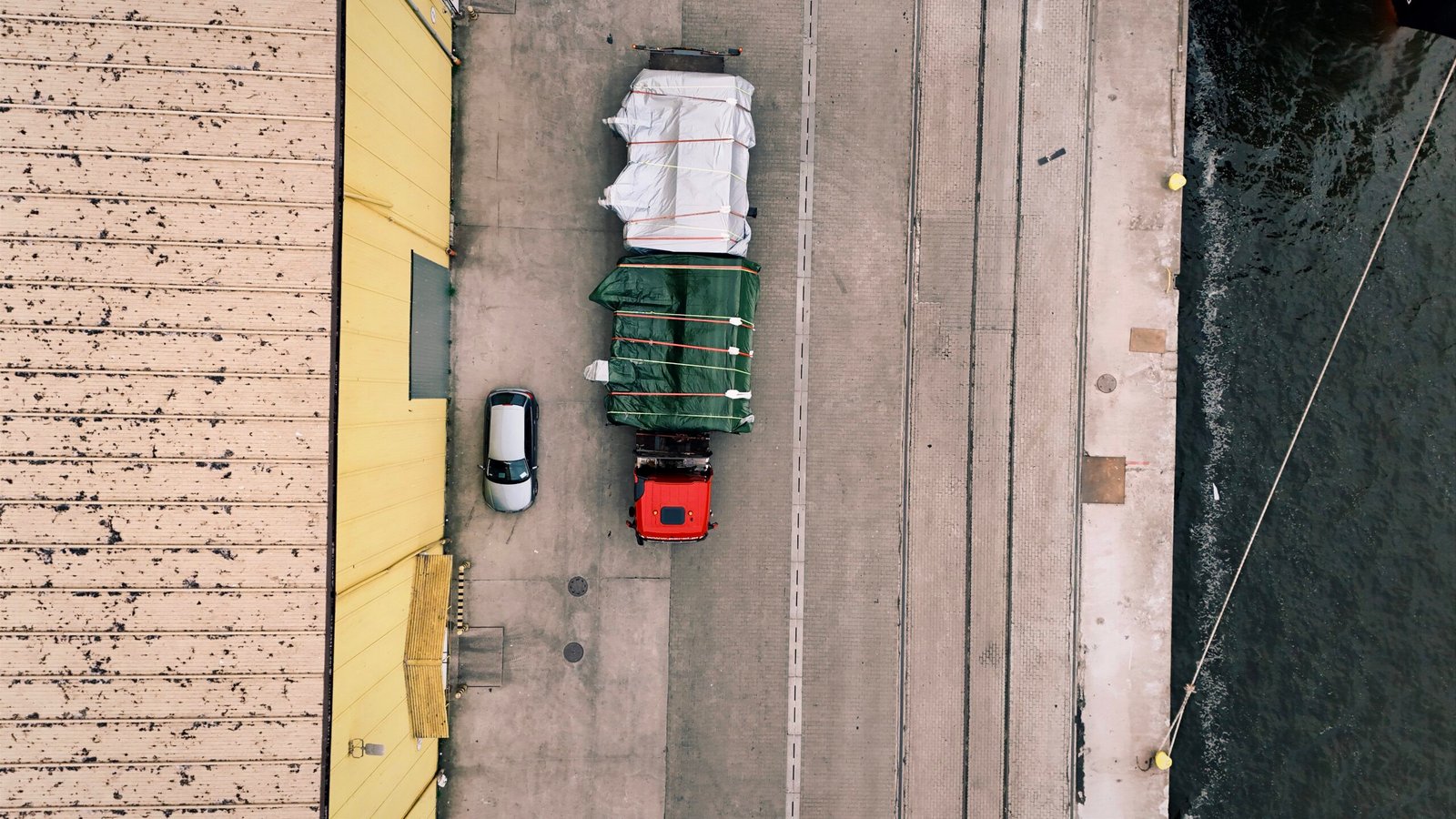 Shipment of OOG platforms from Poland to Norway